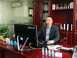 赢咖4-董事长形象