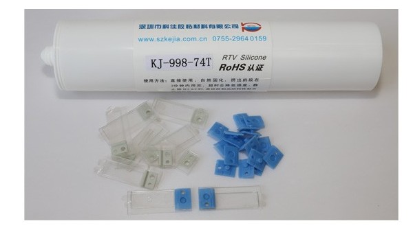 硅胶粘塑胶胶水:深圳赢咖4硅胶粘塑胶胶水的使用方法